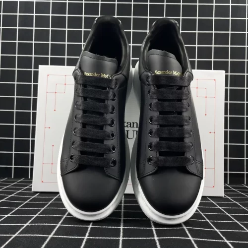 Alexander McQueen Oversized Sneaker Black Smooth Calf Leather Replica