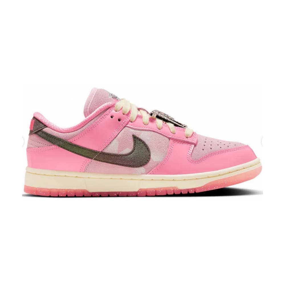 Nike Dunk Low LX Barbie - Hypeboosts